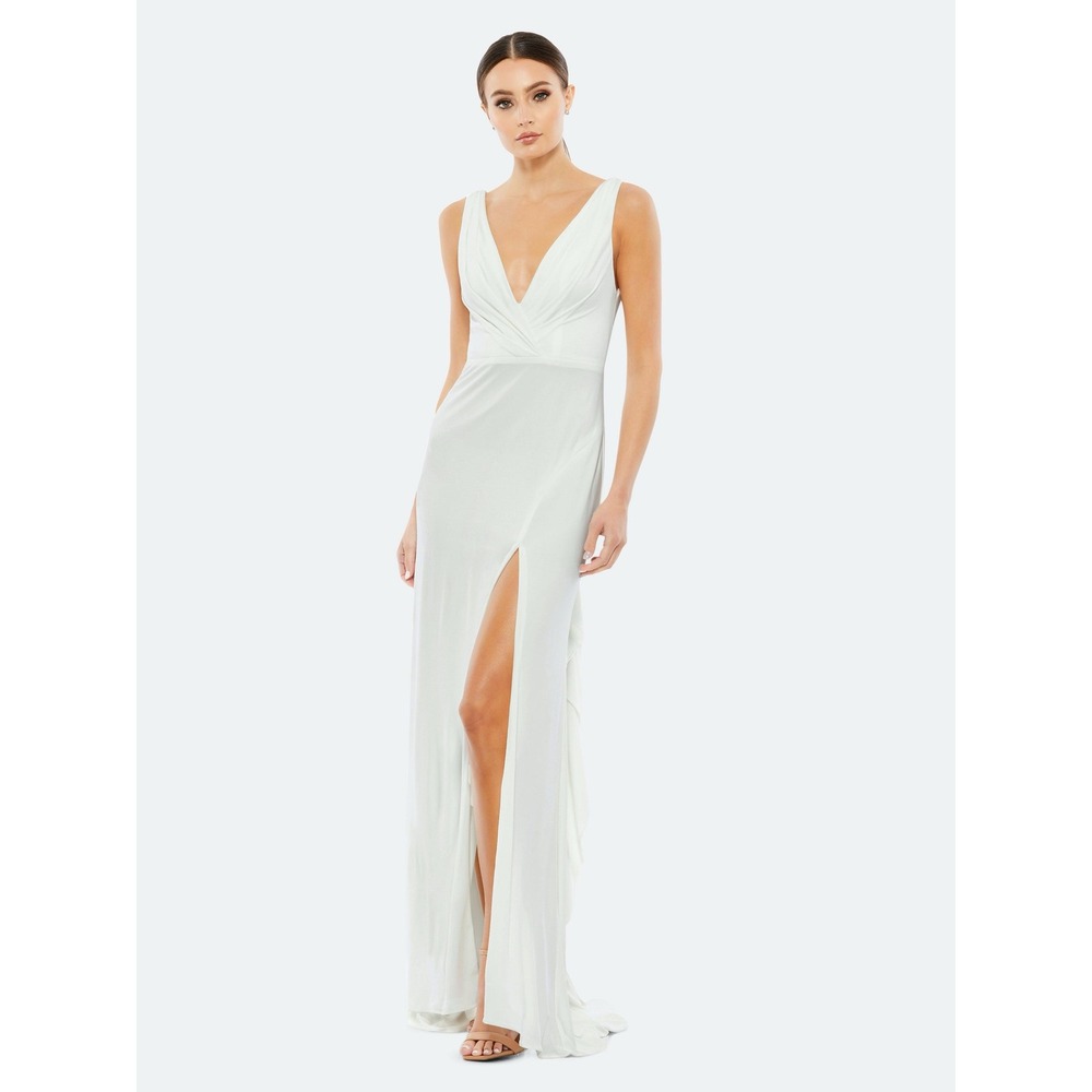 Mac Duggal Sleeveless V Neck Jersey Gown 12336 White‎ Size 4 MSRP $298